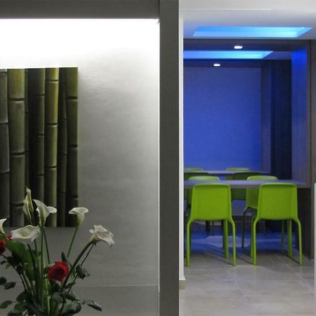 Hotel Sorriso - Molto Piu Di Una Stella リッチョーネ エクステリア 写真